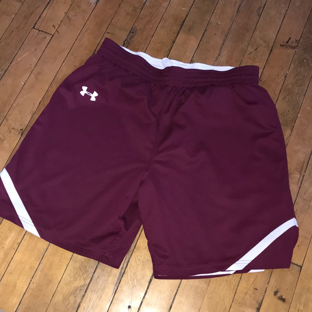 Under Armour Men's Maroon Athletic‎ Shorts